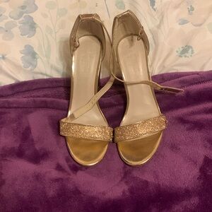 David’s bridal rose gold heels